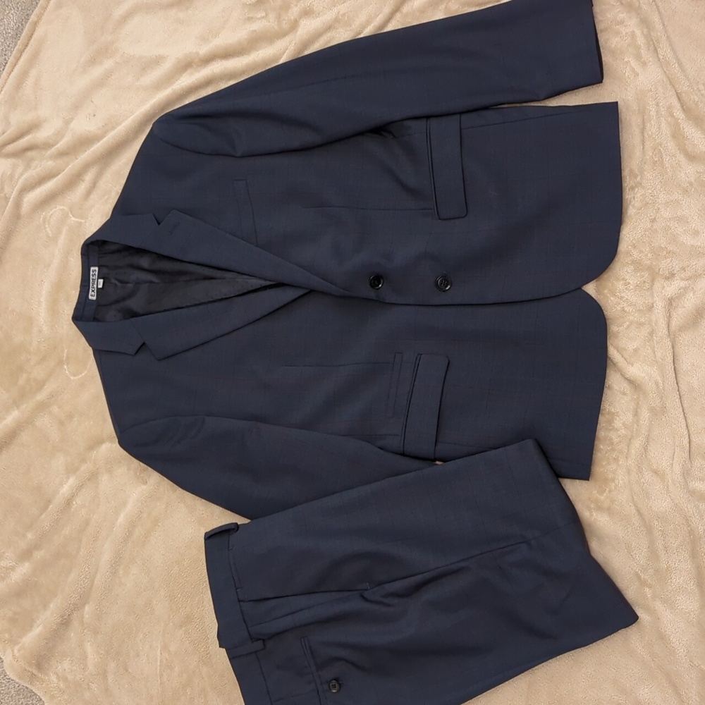 Express Photographer Slim Fit Suit